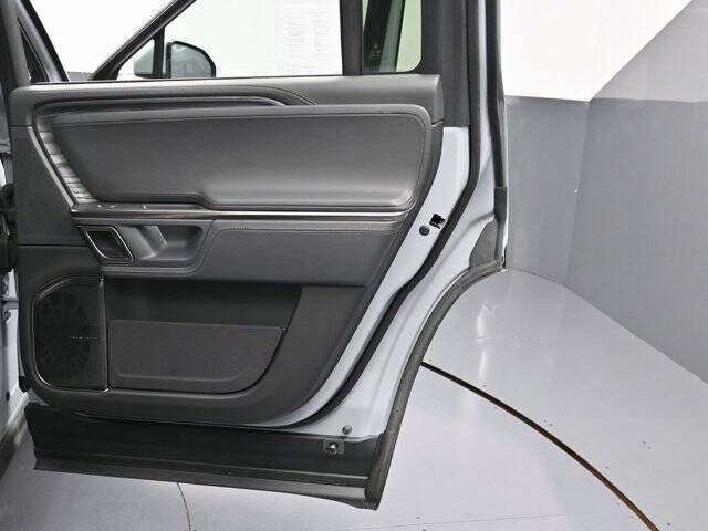 2022 Rivian R1S Launch Edition