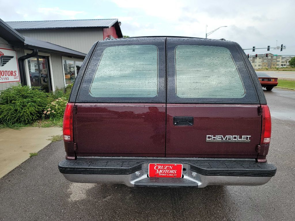 1993 Chevrolet Suburban 16