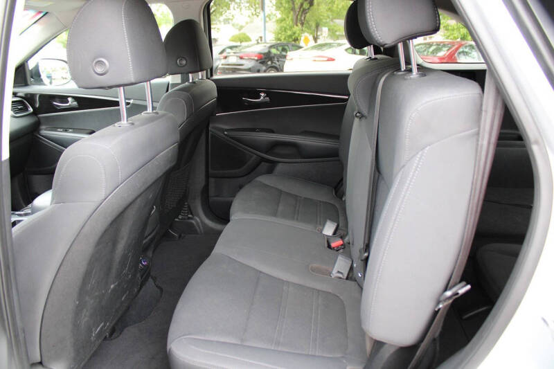 2020 Kia Sorento L