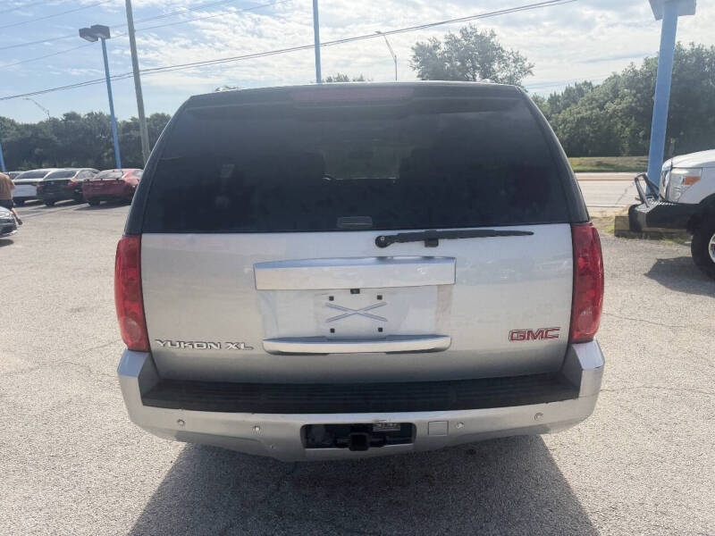 2013 GMC Yukon XL SLT