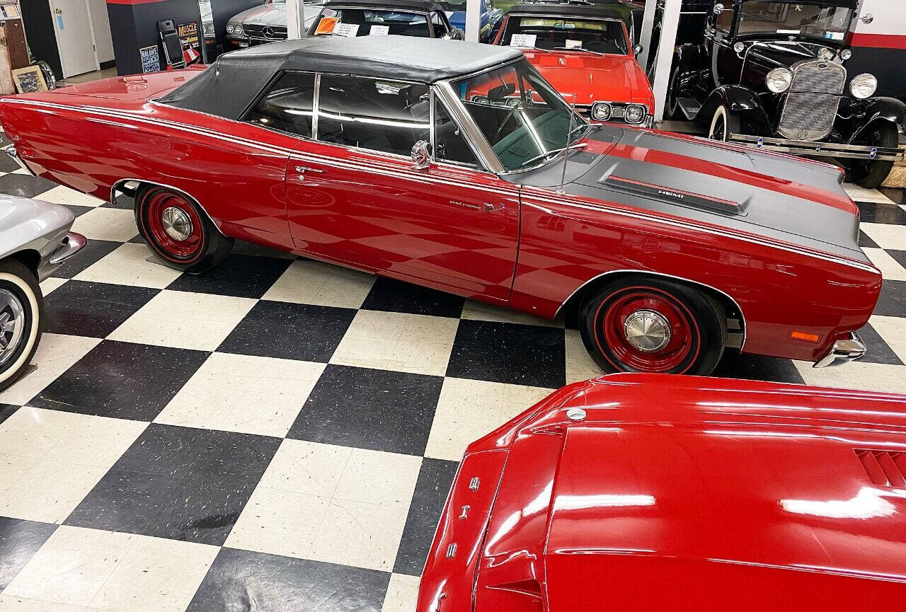 1969 Plymouth Roadrunner JUST SOLD 28