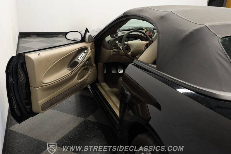 2001 Ford Mustang SVT Cobra