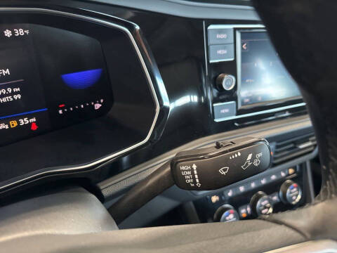 2023 Volkswagen Jetta SE