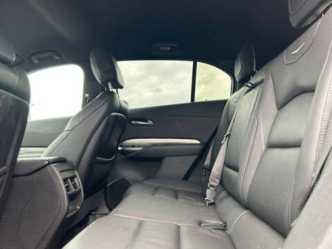 2022 Cadillac XT4 Premium Luxury