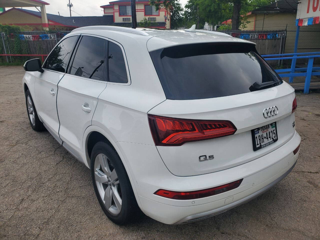 Used Car 2018 Audi Q5  2.0t Quattro Premium Plus Awd 4dr Suv W/summer Of Audi Selection For Sale Under $25,000 In San Antonio, Texas