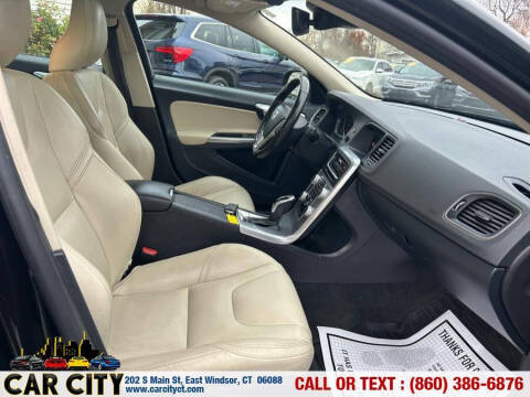 2018 Volvo S60 T5 Dynamic