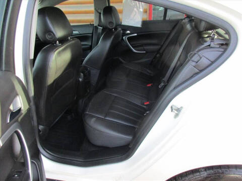 2013 Buick Regal Premium 2