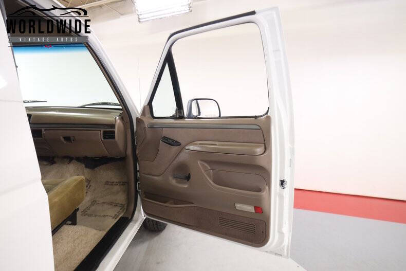 1993 Ford Bronco