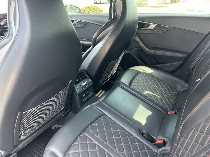 2023 Audi S4 3.0T quattro Prestige