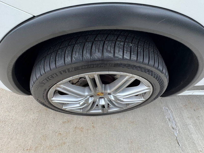 2017 Porsche Cayenne S