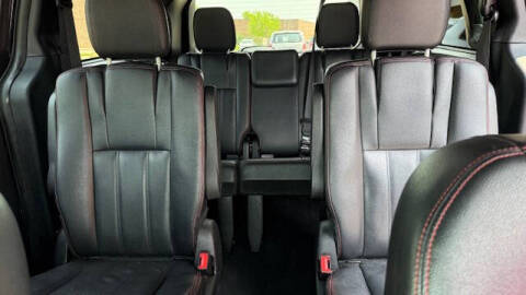 2016 Dodge Grand Caravan R/T