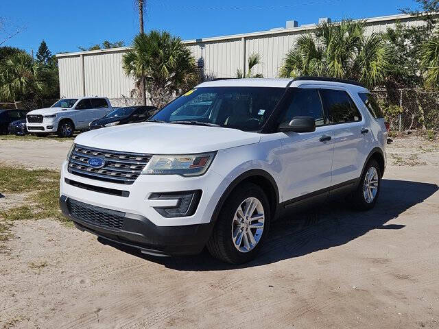 2016 Ford Explorer
