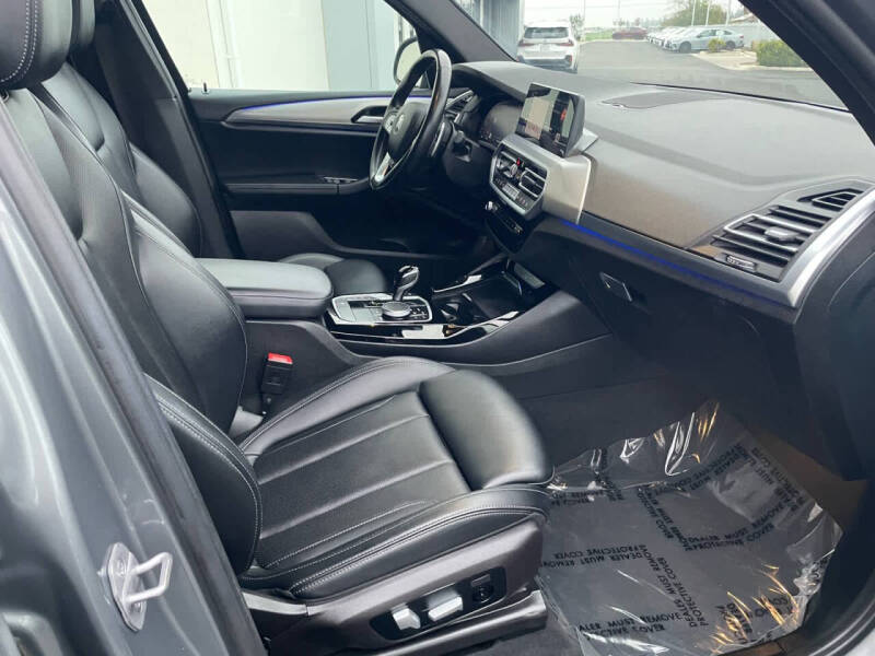 2023 BMW X3 sDrive30i