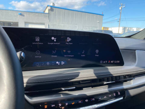 2024 Cadillac XT4 Luxury