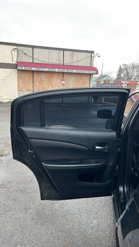 2014 Chrysler 200 LX