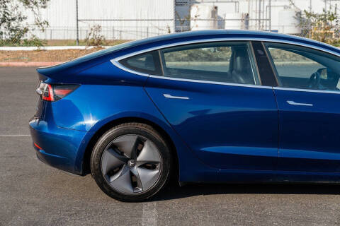 2019 Tesla Model 3 Long Range