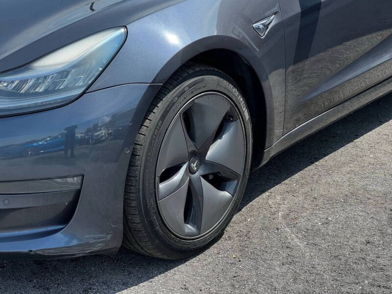 2019 Tesla Model 3 Long Range