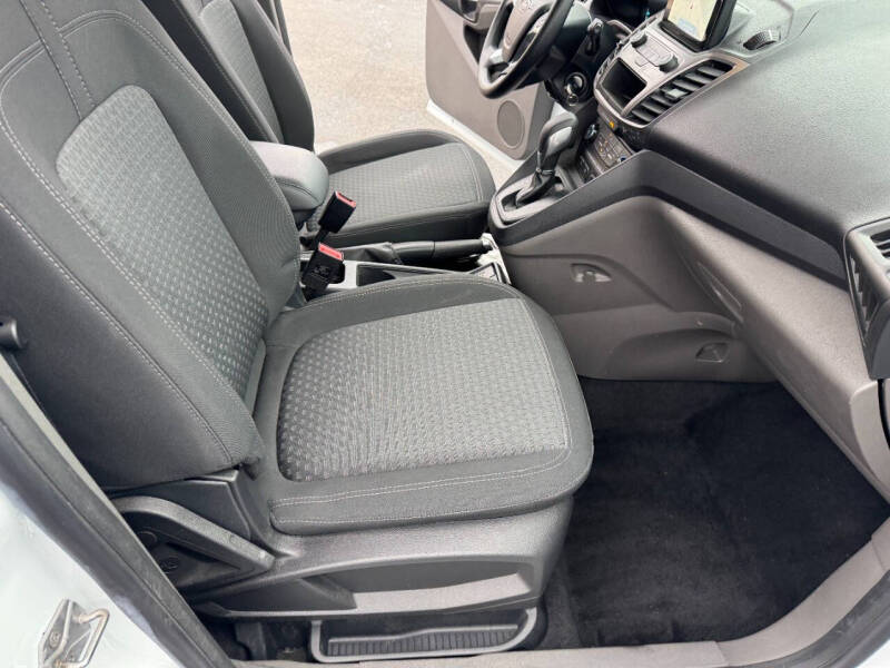 2022 Ford Transit Connect XLT