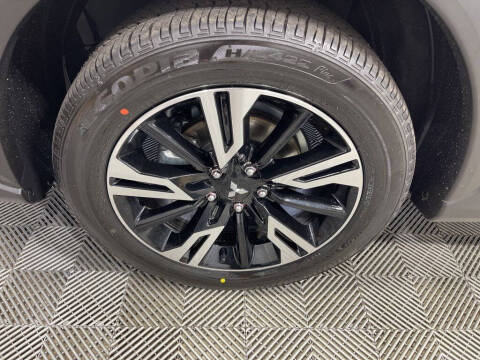 2026 Mitsubishi Eclipse Cross SE
