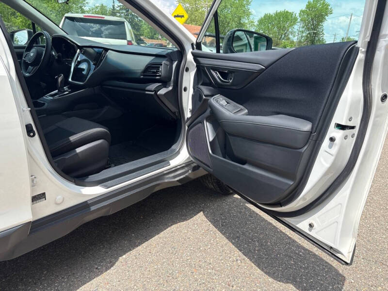 2022 Subaru Outback Premium