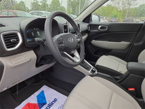 2025 Hyundai Venue SEL