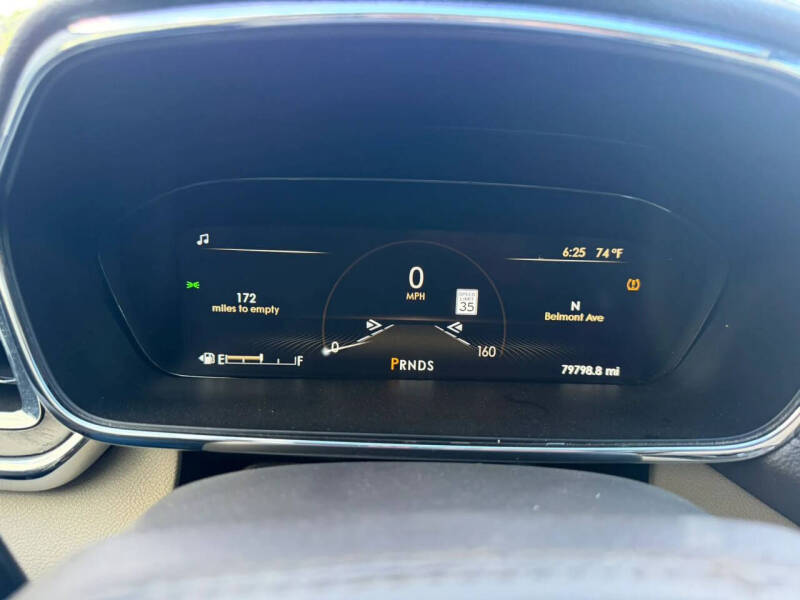 2019 Lincoln Continental Select