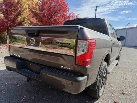 2017 Nissan Titan Platinum Reserve