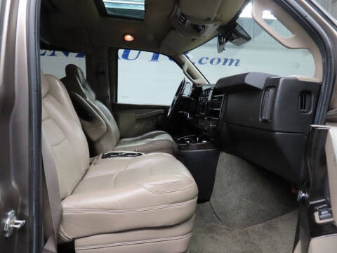 2021 GMC Savana 2500