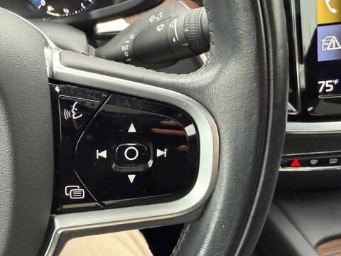 2021 Volvo S60 T6 Momentum