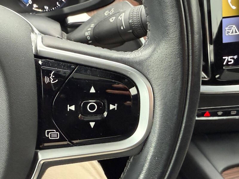 2021 Volvo S60 T6 Momentum