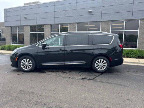 2018 Chrysler Pacifica Touring L Plus