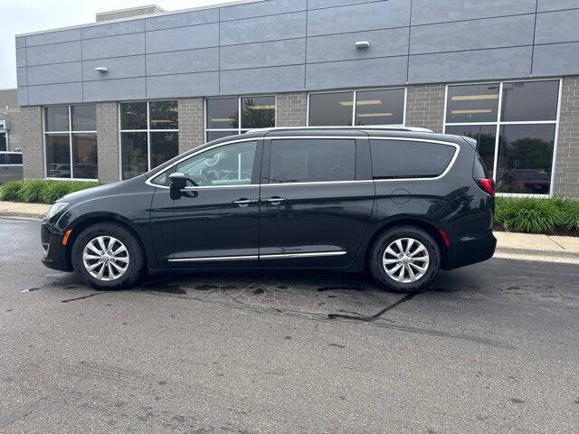 2018 Chrysler Pacifica Touring L Plus