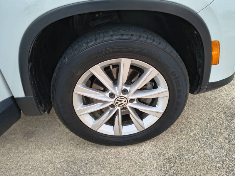 2015 Volkswagen Tiguan S