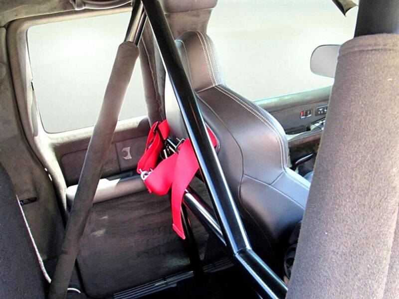 2004 Chevrolet Silverado 1500 SS