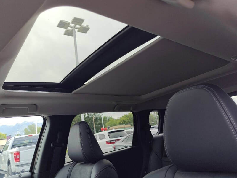 2025 Mitsubishi Outlander PHEV SE