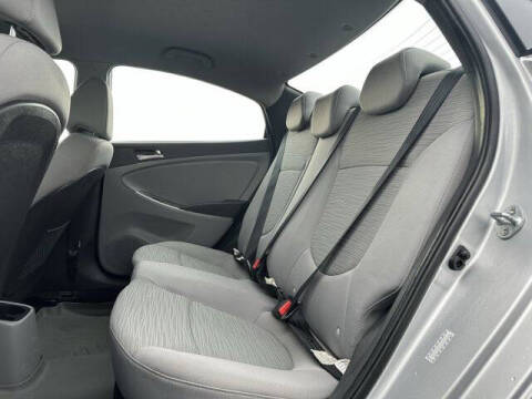 2017 Hyundai Accent SE