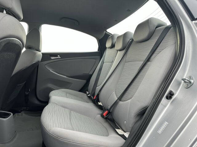 2017 Hyundai Accent SE