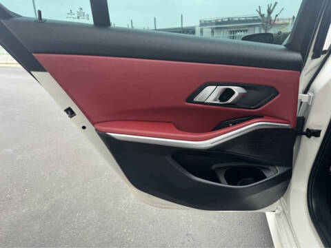 2022 BMW 3 Series 330i