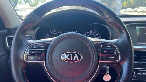 2017 Kia Optima SX Turbo