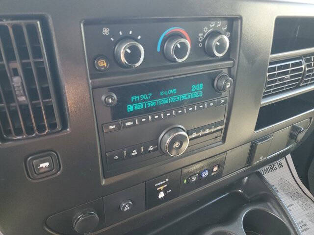 2023 Chevrolet Express 2500