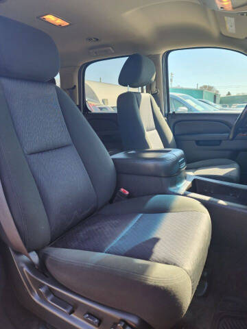 2011 Chevrolet Tahoe LS