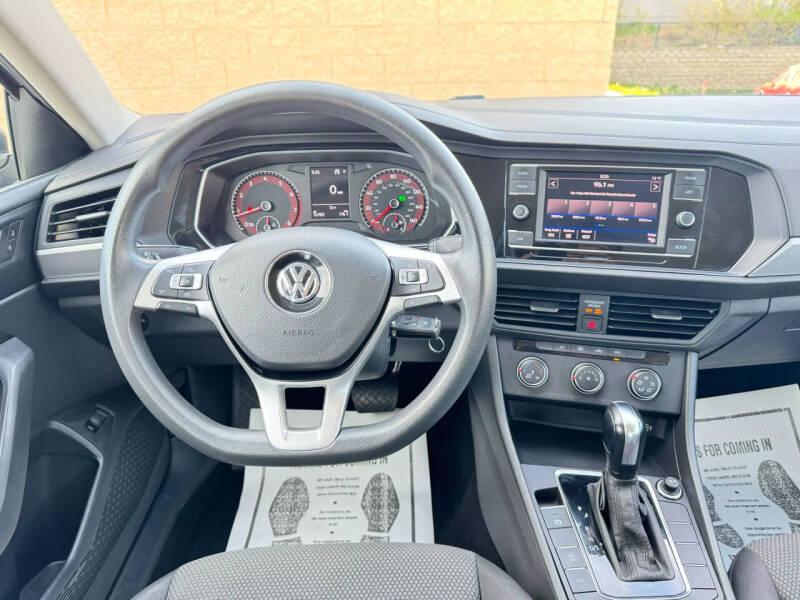 2019 Volkswagen Jetta