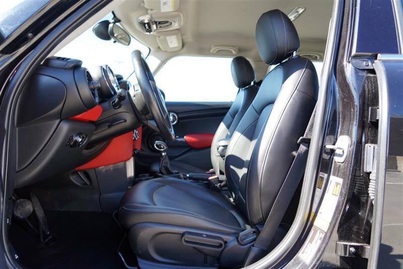 2018 MINI Hardtop 4 Door Cooper