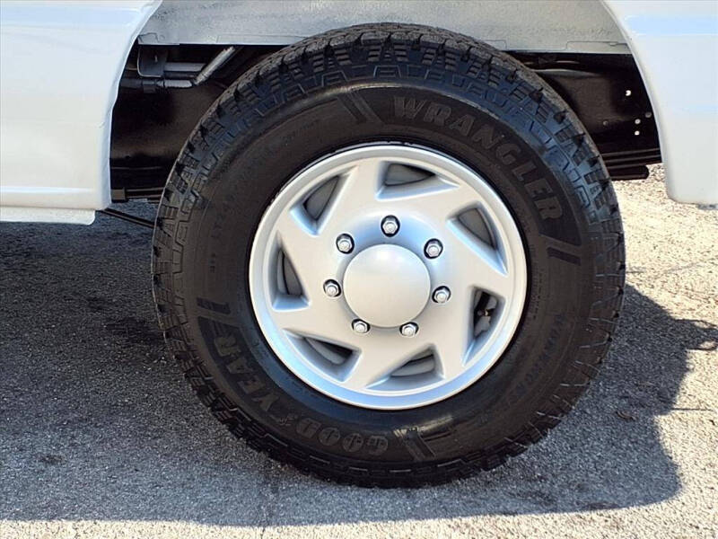 2013 Ford E-Series E-350 SD