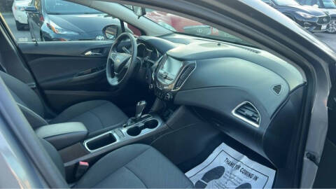 2018 Chevrolet Cruze LT Auto