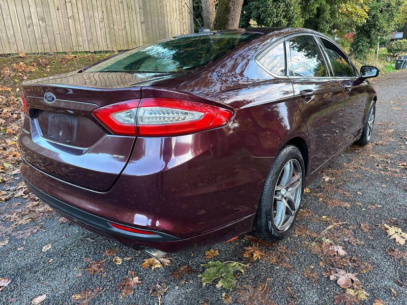 2013 Ford Fusion SE