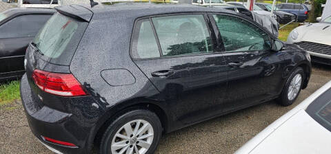 2018 Volkswagen Golf TSI S