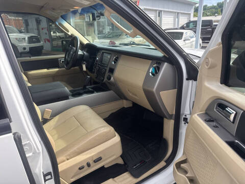 2016 Ford Expedition EL XLT