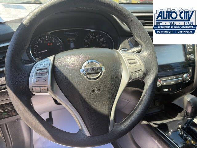 2015 Nissan Rogue SV