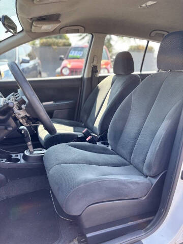 2012 Nissan Versa 1.8 S